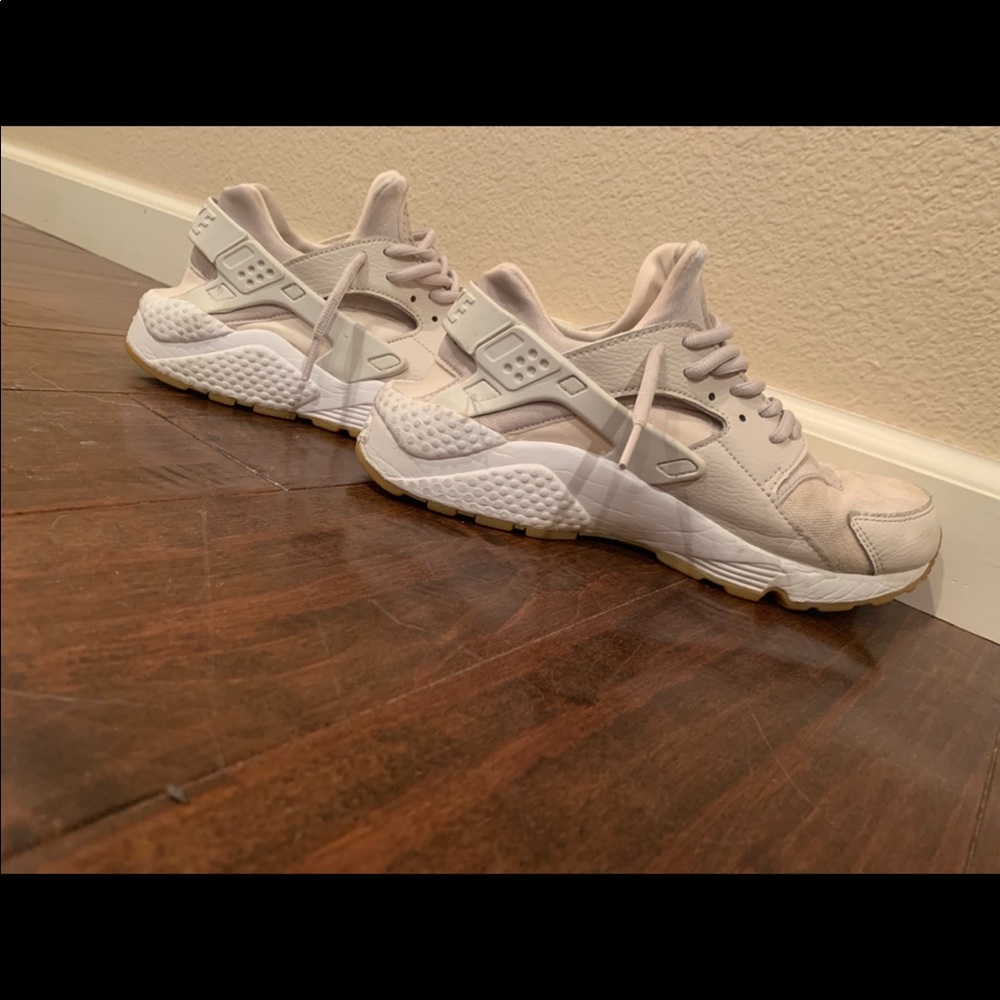 Nike hurraches